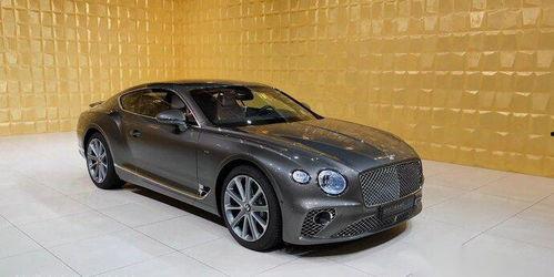 国产凌克试驾视频,驾驭激情，尽享速度与激情之旅