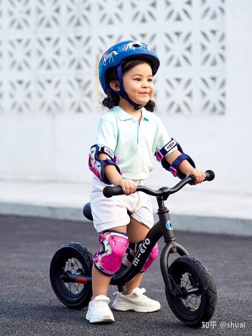 德国产儿童轮滑车视频,德国产儿童轮滑车视频赏析